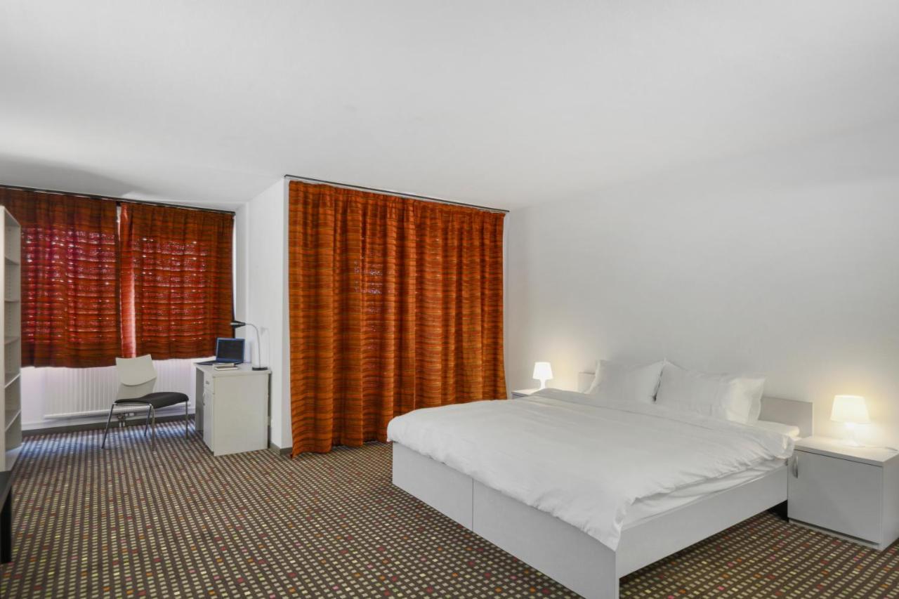 Neuchatel City Hotel Exterior photo
