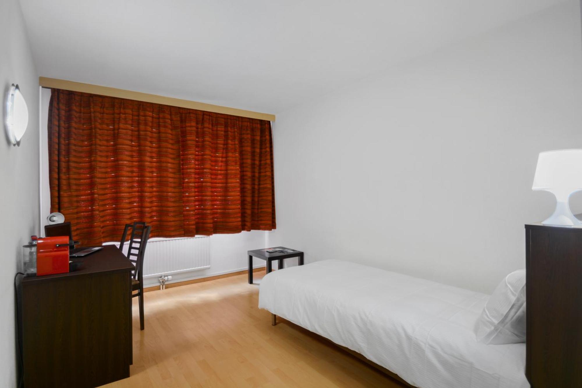 Neuchatel City Hotel Exterior photo